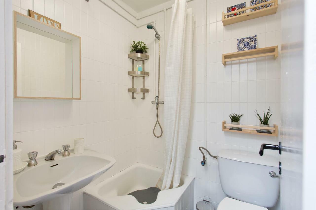 Host Wise - Cozy Quiet Flat - Trindade Station Appartement Porto Buitenkant foto